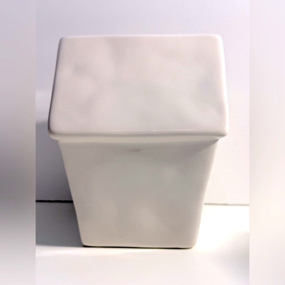 Rae Dunn White 'Dream Big' House Decor Piggy Bank - Picture 10 of 10